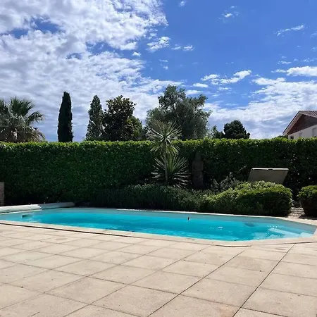 Vila Avec Piscine Domaine Du Golf *