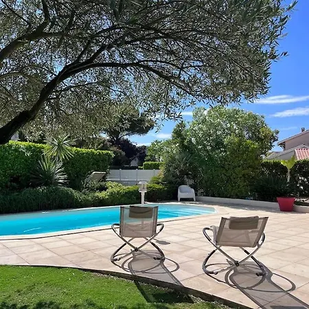 Vila Avec Piscine Domaine Du Golf *